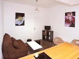 Grimaux Apartment